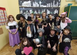 Świat wróżb, czyli andrzejki w klasach młodszych