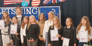 Let’s sing in English po raz 7